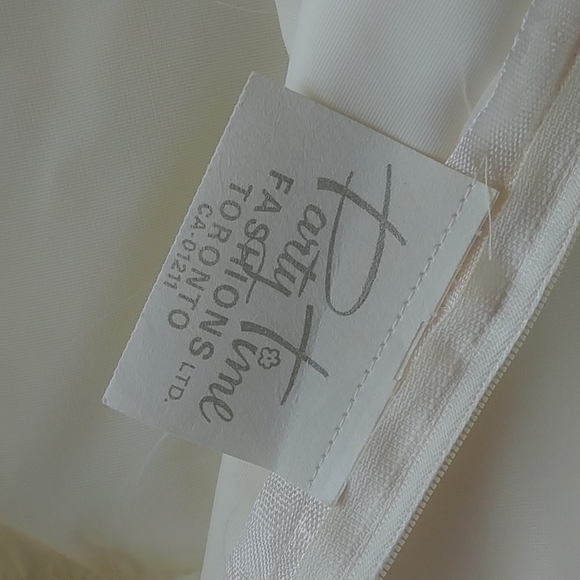 Vintage 70s Party Time Fashions wedding dress - Picture 9 of 11